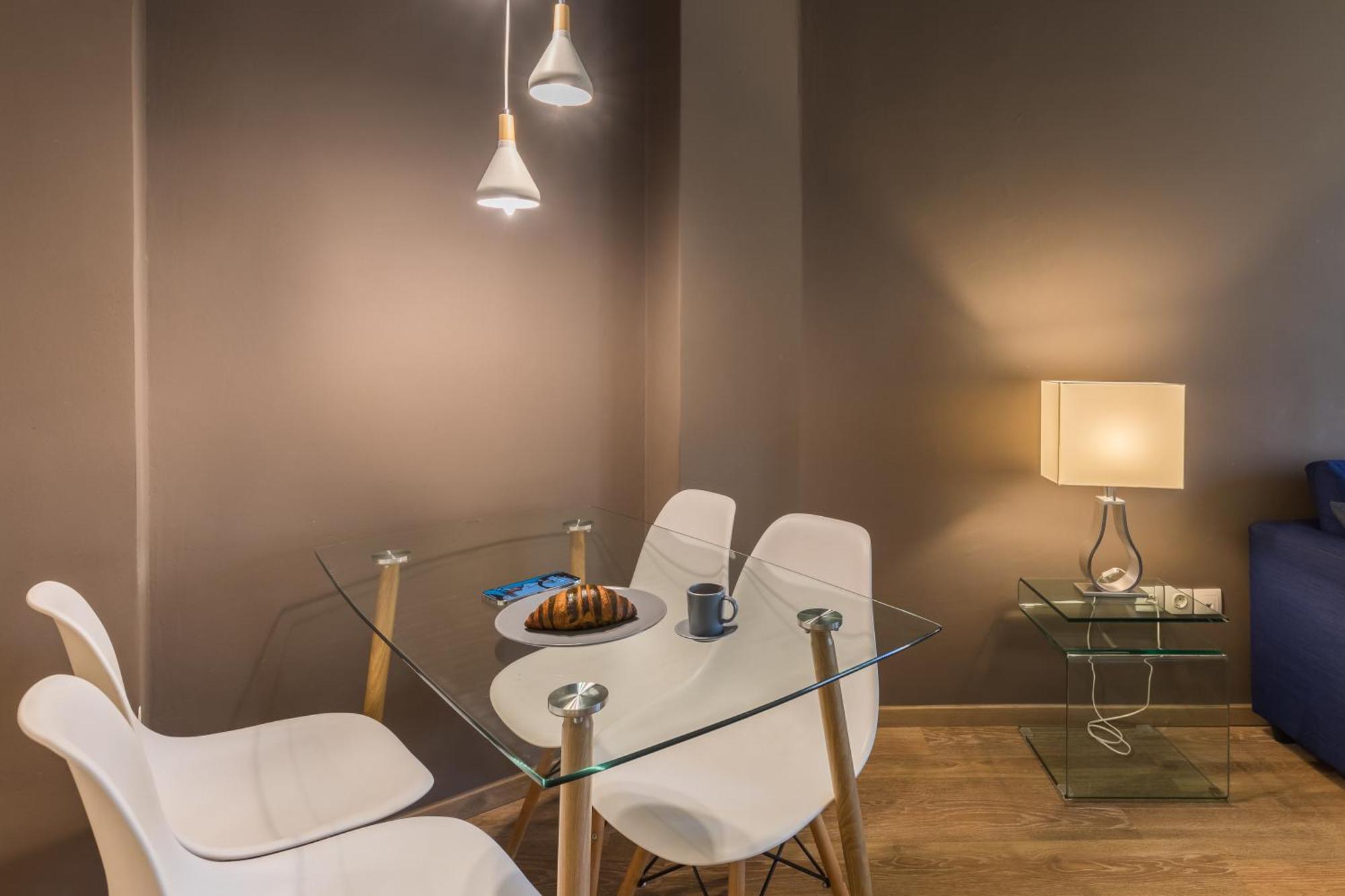 Danae By Halu! 2-Bedroom Apartment In The Center テッサロニキ エクステリア 写真